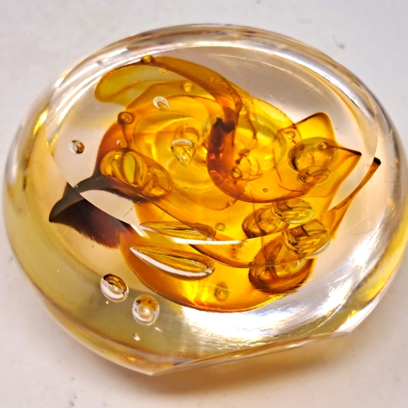 Art Glass Paperweight With Amber Swirl Inside - Picture 6 of 6